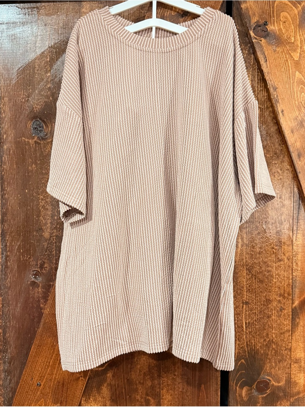 Women's Relaxed Short-Sleeve Ribbed Tee and Short Set — Beige